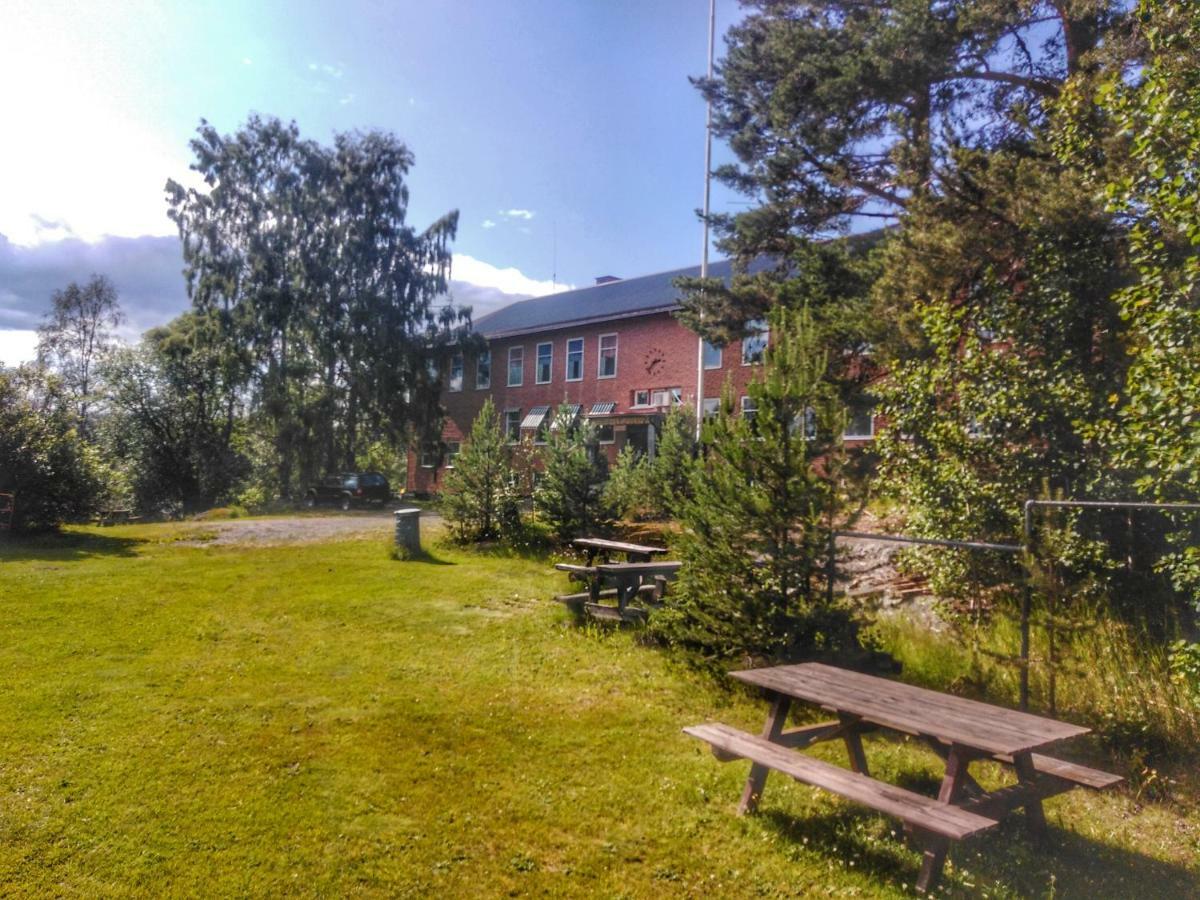 B&B Gillhov & Camping Svenstavik Εξωτερικό φωτογραφία